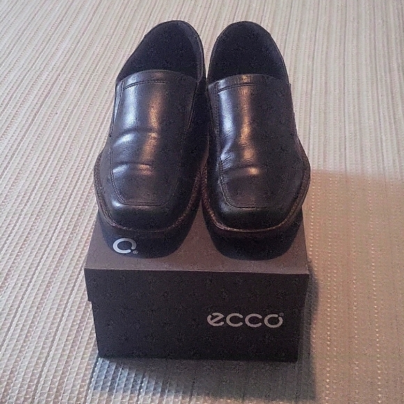 Ecco men's dress slip-ons size 44 in black - Picture 3 of 8